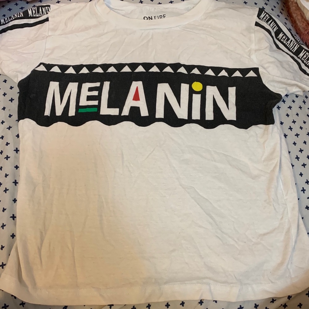 MELANIN T-SHIRT (MEDIUM)